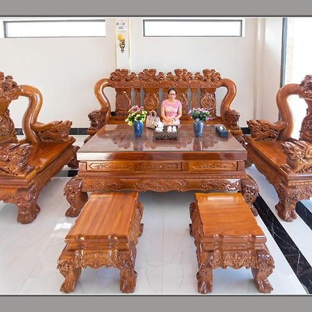 Khach San Yen Chau Hotel Chau Doc Buitenkant foto