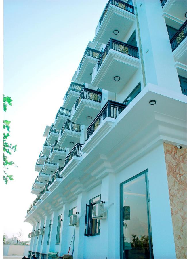 Khach San Yen Chau Hotel Chau Doc Buitenkant foto