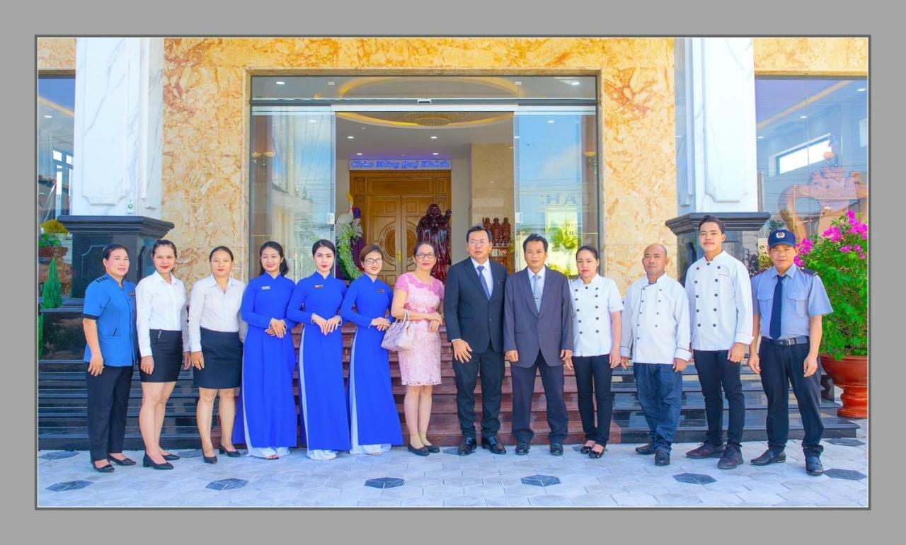 Khach San Yen Chau Hotel Chau Doc Buitenkant foto
