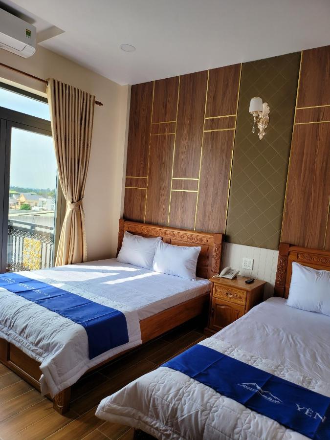 Khach San Yen Chau Hotel Chau Doc Buitenkant foto