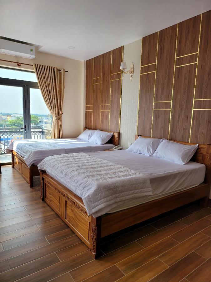 Khach San Yen Chau Hotel Chau Doc Buitenkant foto